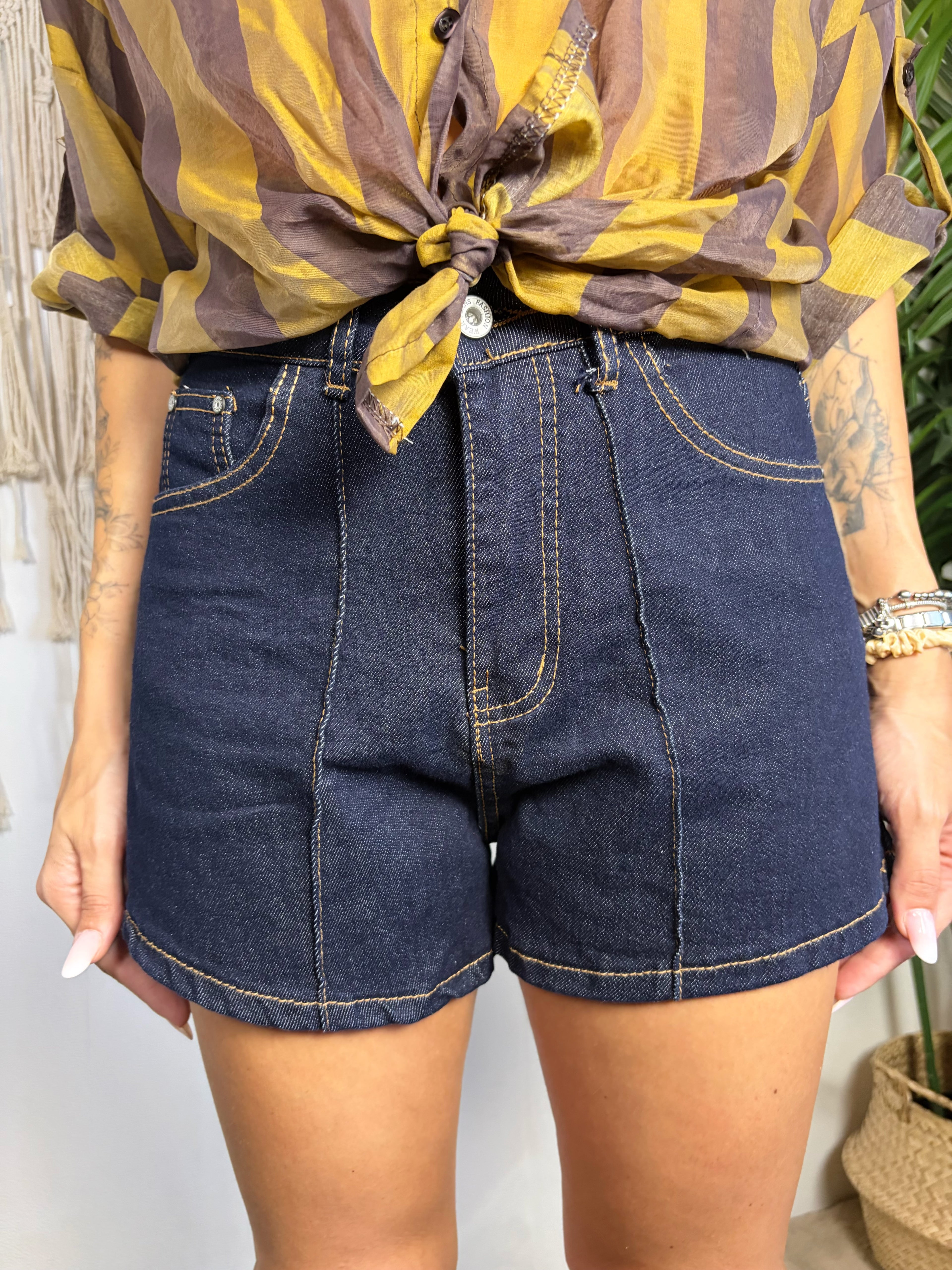 Shorts lavaggio zero