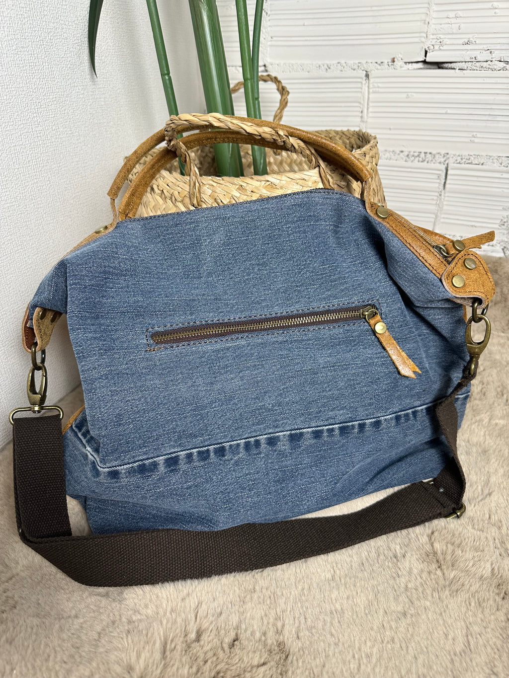 Borsa DAKOTA