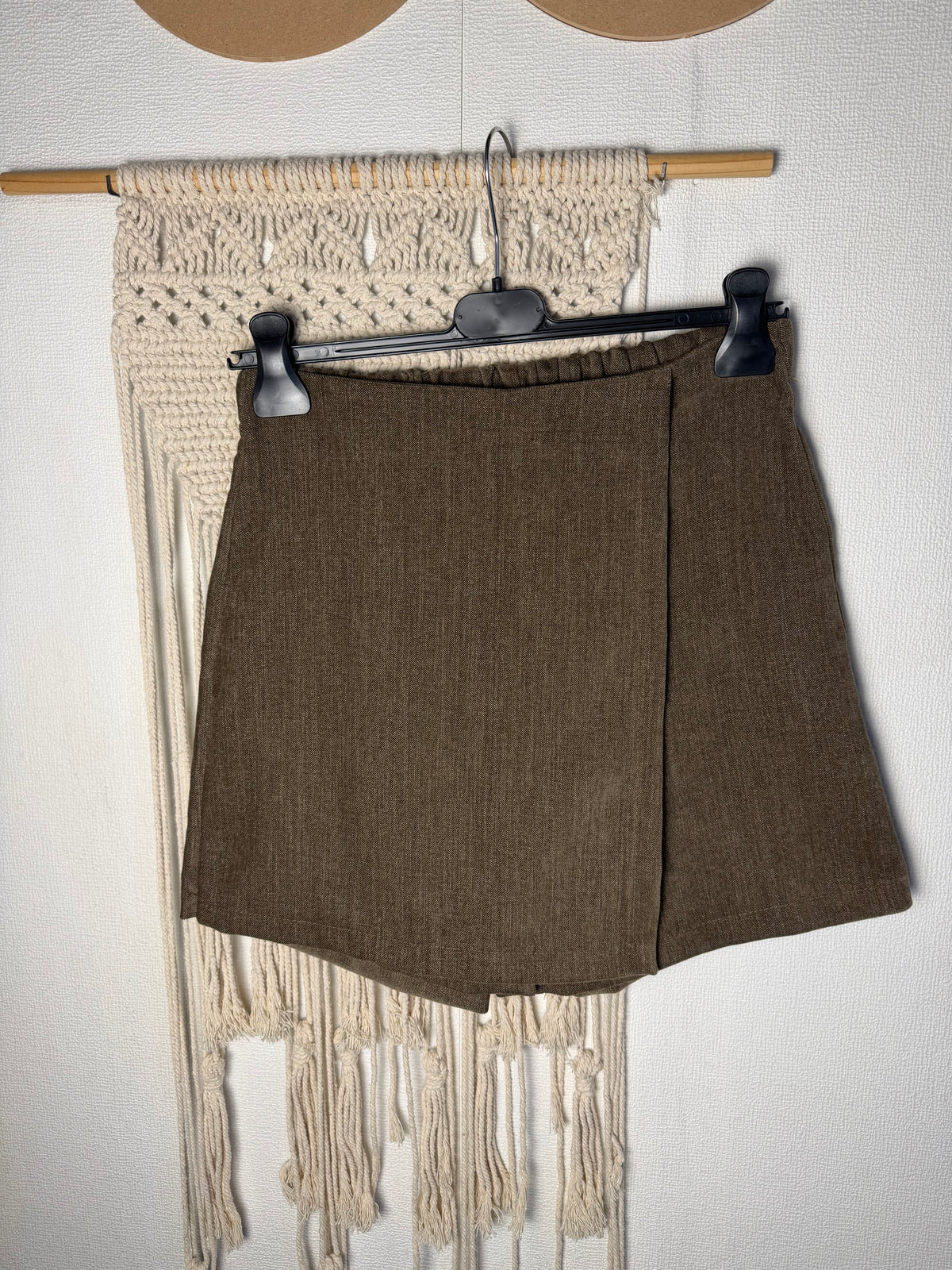Gonna pantaloncino tortora